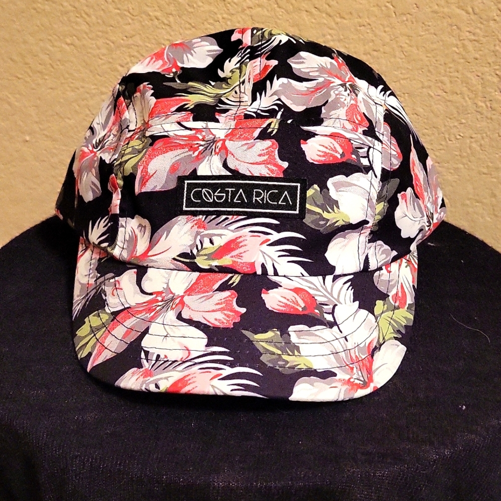 NWT Costa Rica Hat
